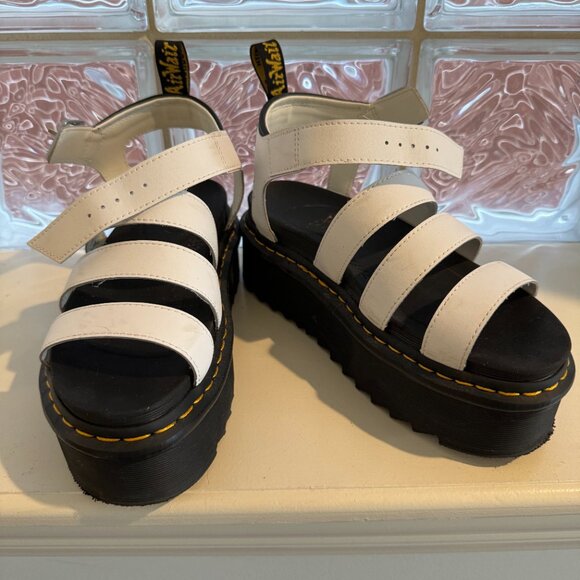 Dr. Martens Blaire Hydro Leather Platform Strap Sandals Size 9 - Picture 4 of 4